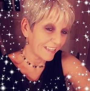 Meet your Posher, Debra